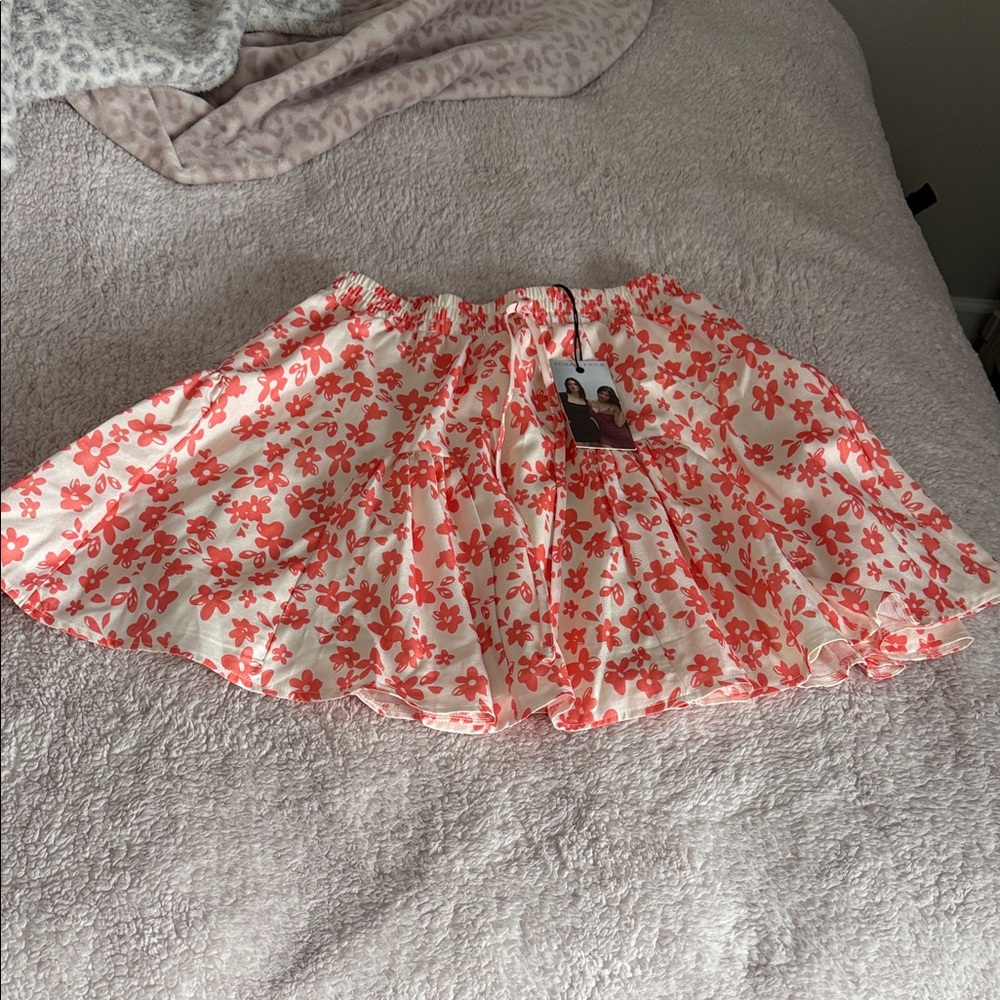 Kendall and Kylie Short Skirt!